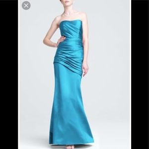 NWT David's Bridal Long Strapless Dress Pool 24